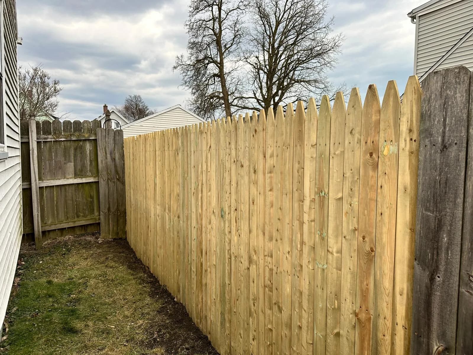 Cedar picket fence corner post — Buffalo NY